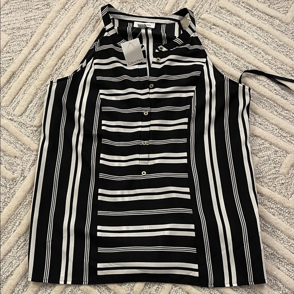Calvin Klein Tops - NWT Calvin Klein sleeveless top